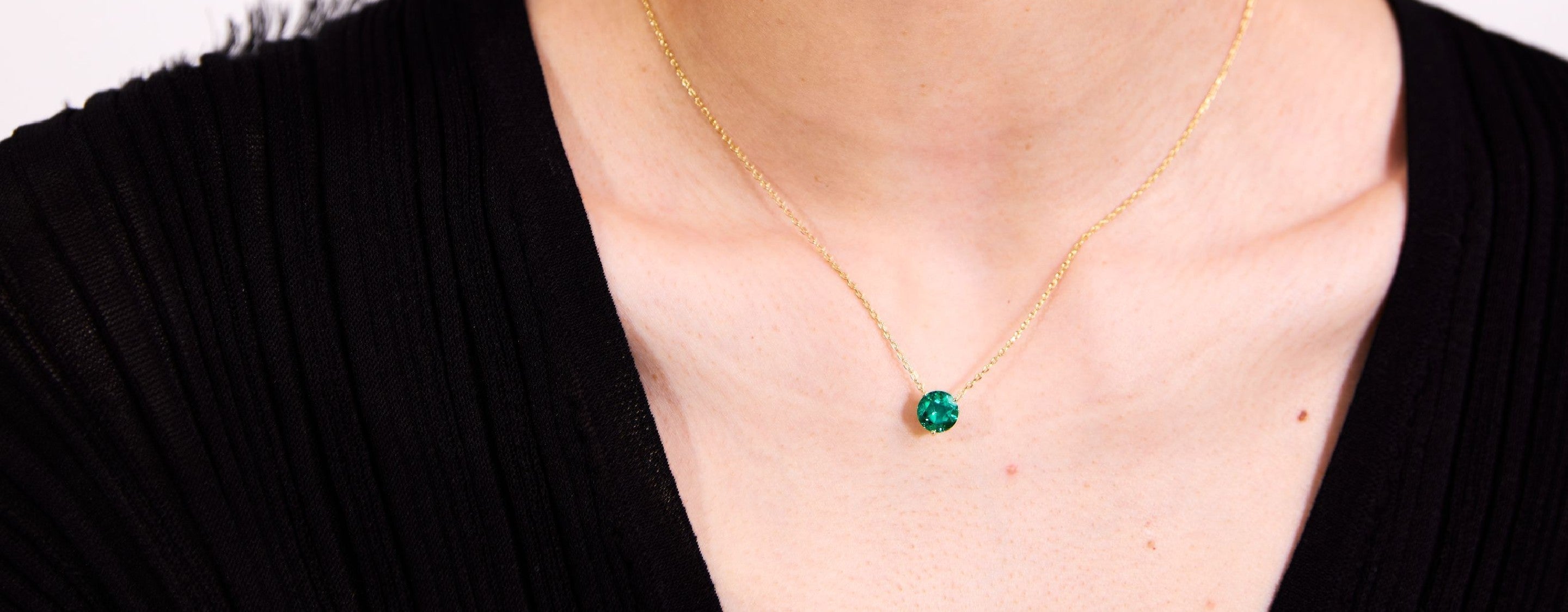 How to Untangle a Necklace: A Step-by-Step Guide to Unkno... - featured image